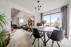 Photo 17- click for photo gallery